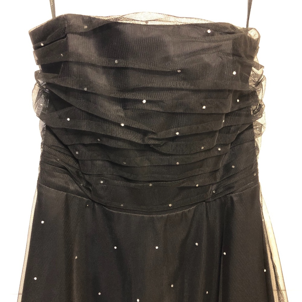 Scott McClintock strapless tulle party dress